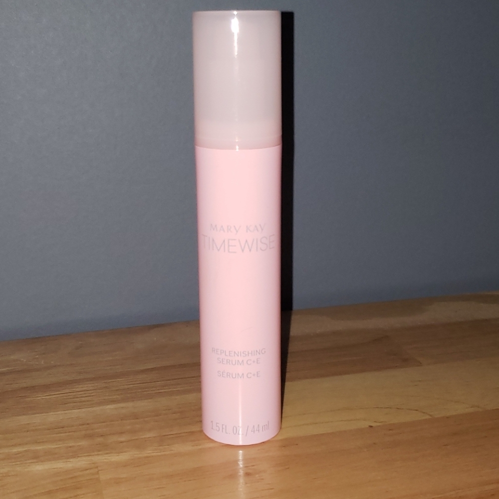 Mary Kay Timewise Replenishing Serum C+E